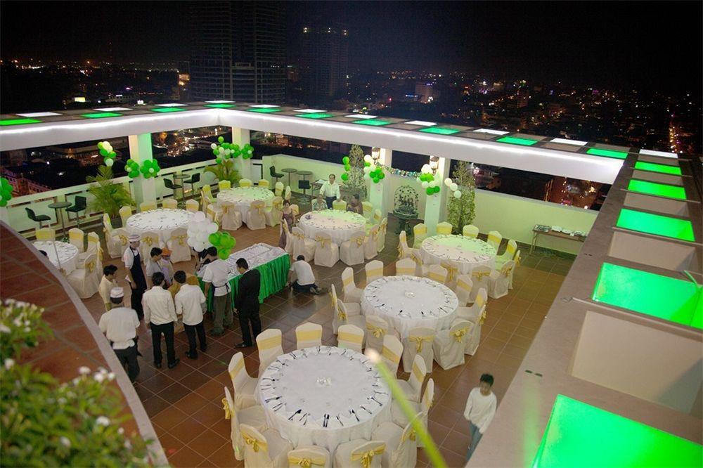 Green Palace Hotel Phnom Penh Exteriör bild