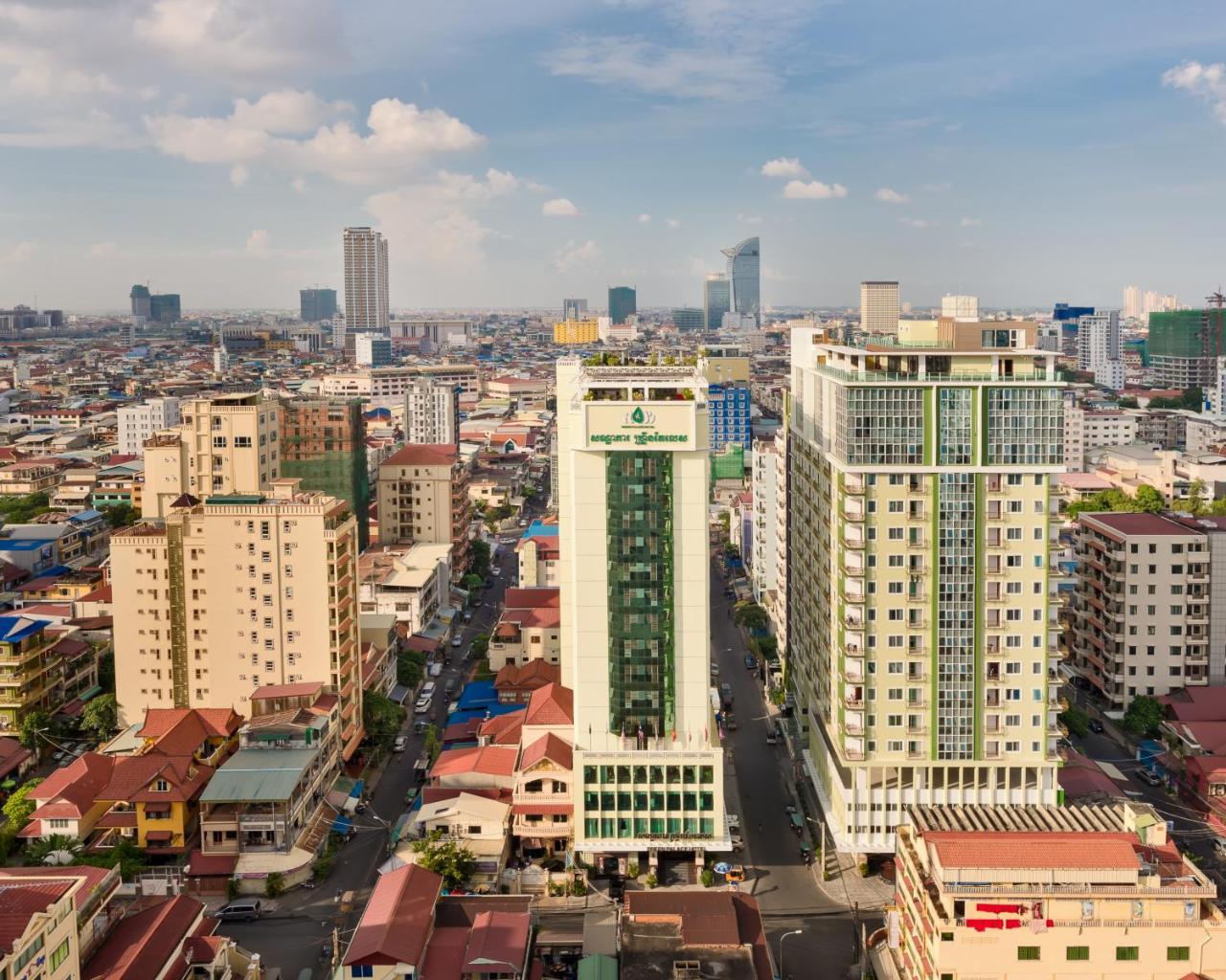 Green Palace Hotel Phnom Penh Exteriör bild