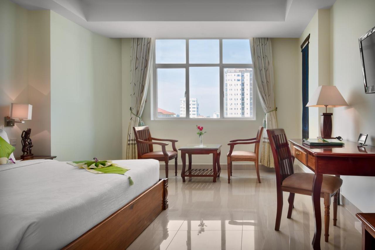 Green Palace Hotel Phnom Penh Exteriör bild